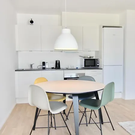 Great 1-bed Wbalcony By Harbour Apartment *
